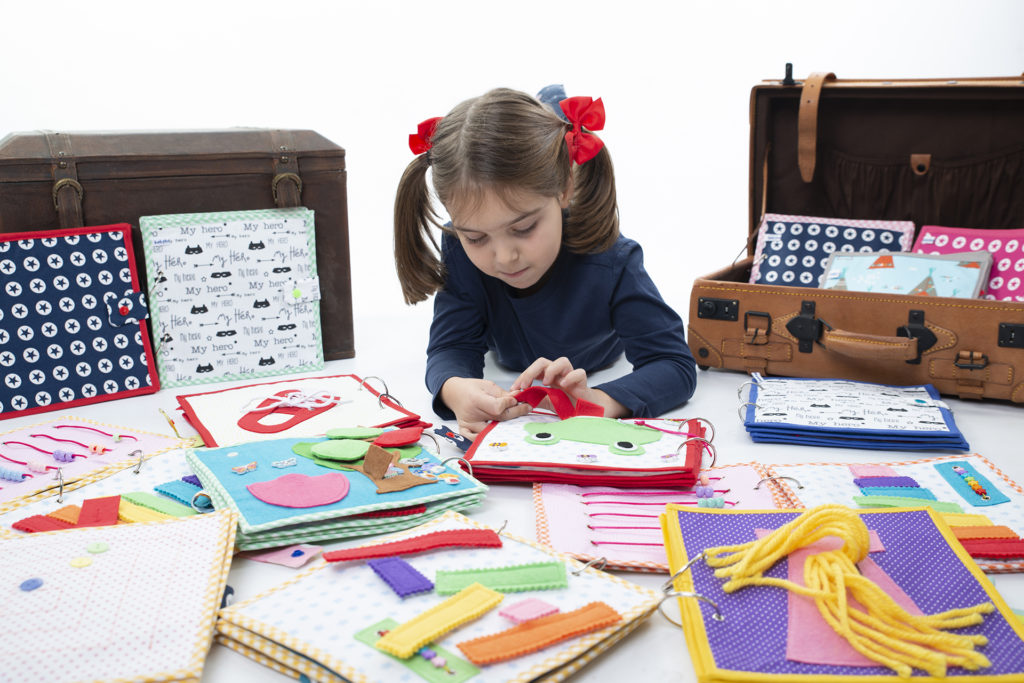 Babybookspain - Libros sensoriales de tela y fieltro hechos a mano